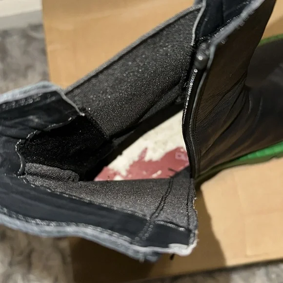 Steve Madden Charges Black, Zip Up with Green chunky heel boots. - Picture 5 of 6